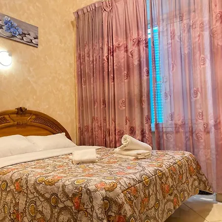 Roma Guest House Πανσιόν *