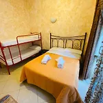 Roma Guest House 招待所 罗马